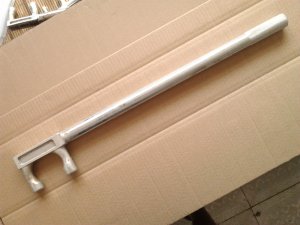 防滑F型扳手产品的结构特点